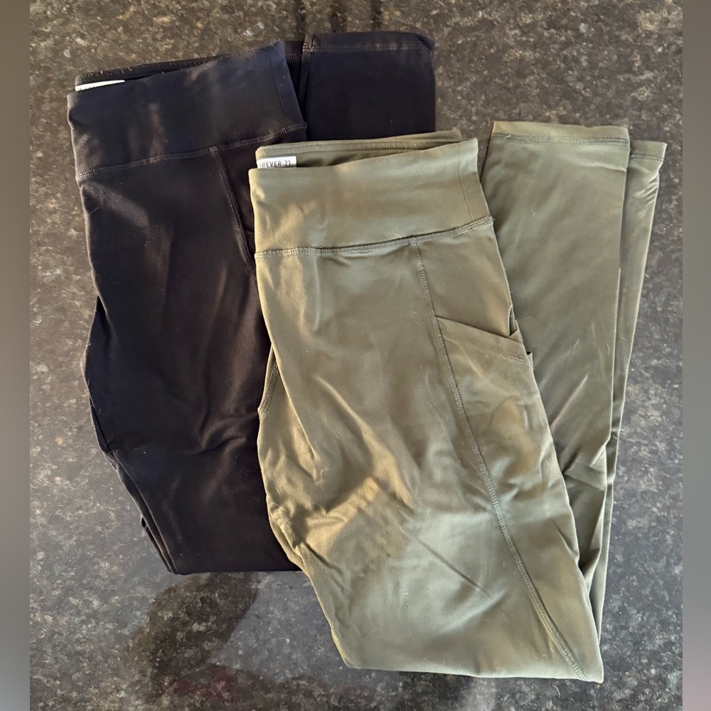 Forever 21 Black and Olive Leggings